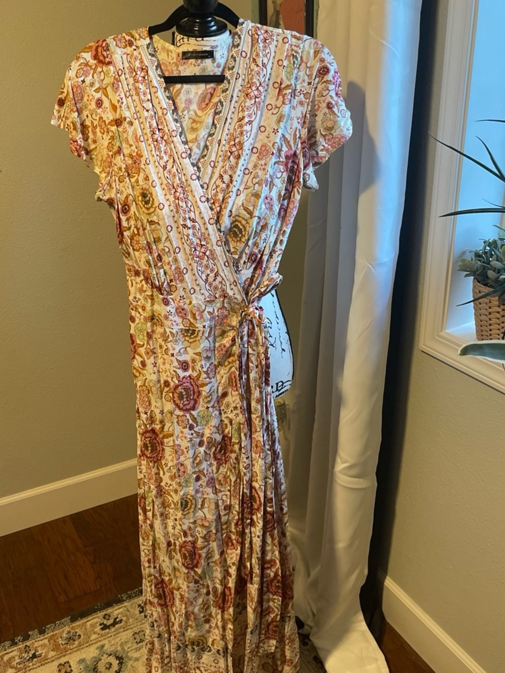 Boho Floral Wrap Maxi Dress in Cream and pink